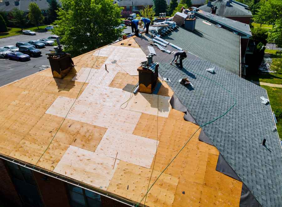 trusted roof replacement expert in Pasadena CA