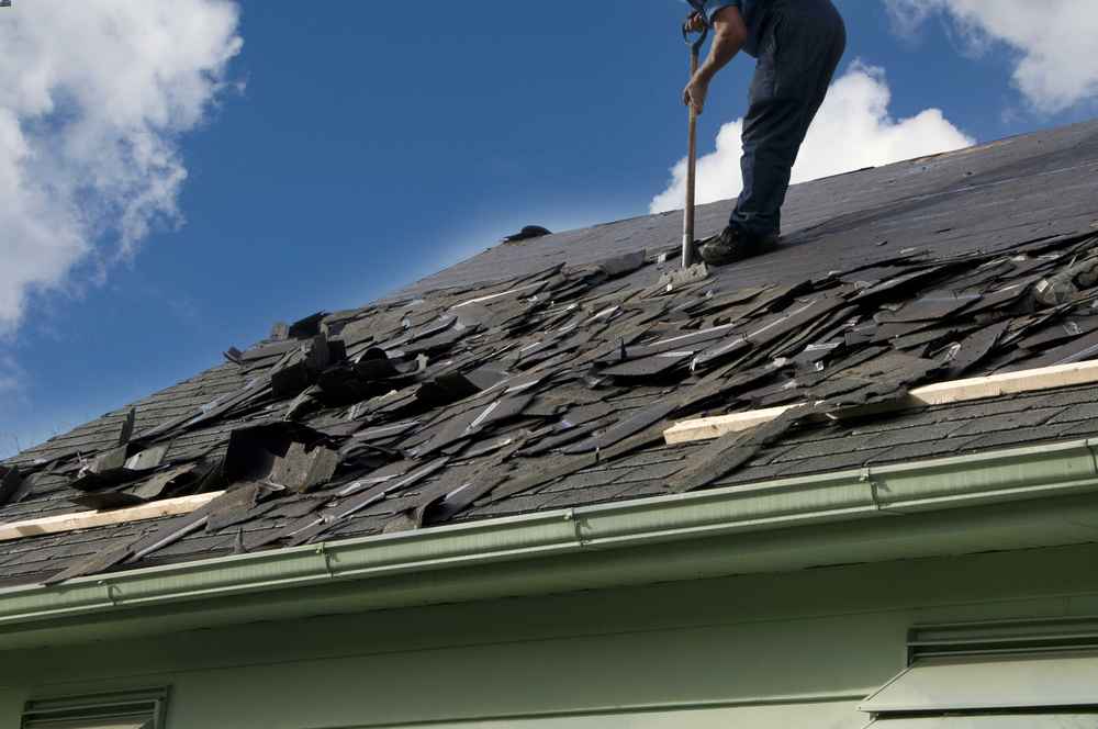 trusted roof replacement expert in Pasadena CA